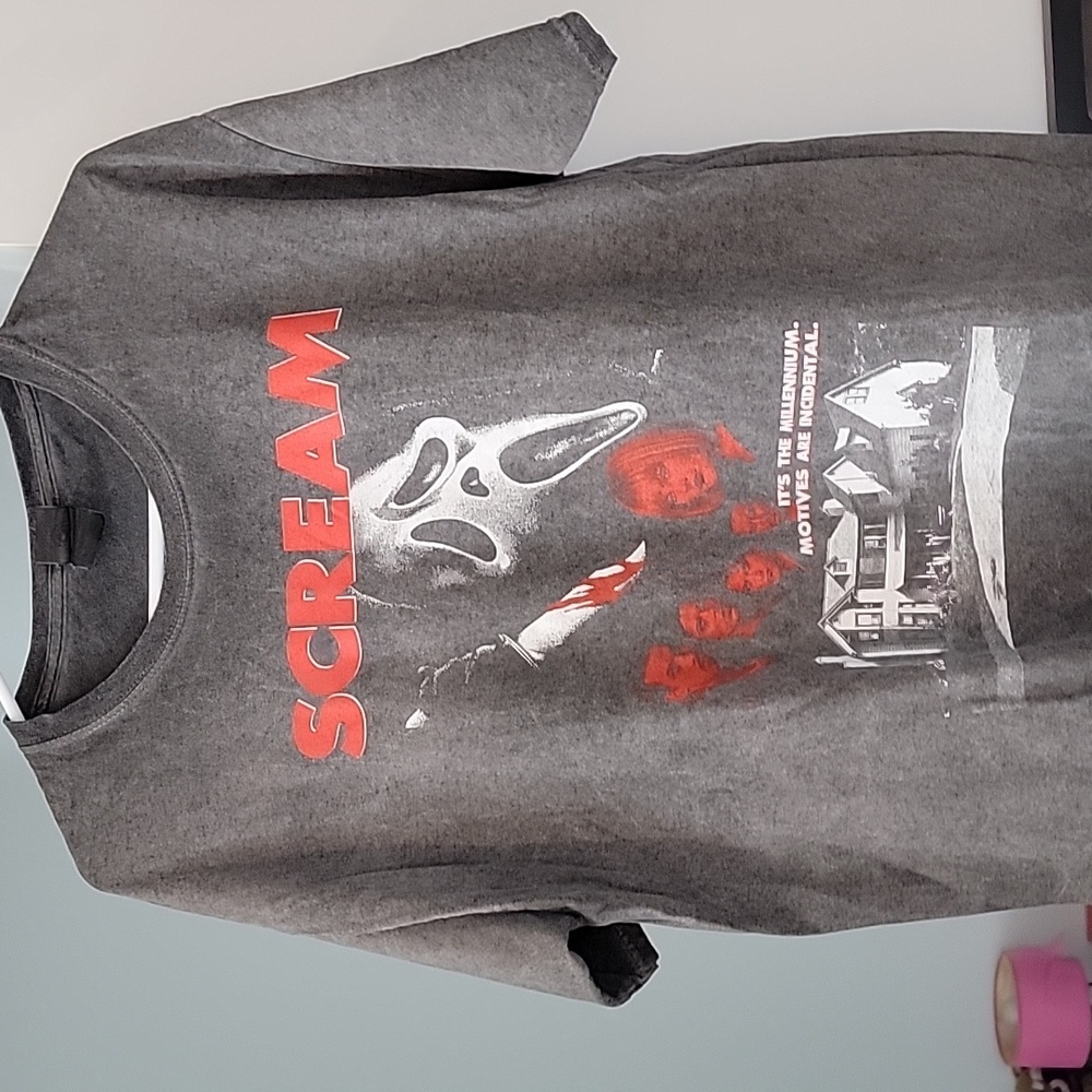 Scream tee shirt vintage style
